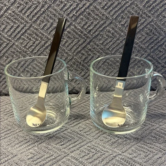 Nespresso Vertuo Glass Coffee Mugs, Small 2, with Spoons - Picture 4 of 6